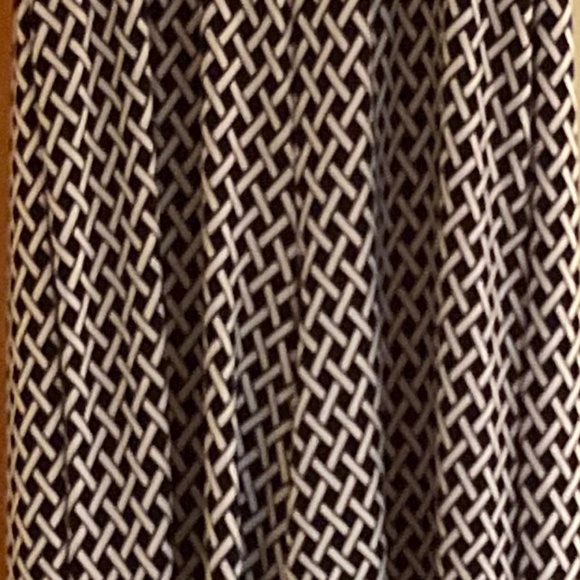 Jumpsuit small black and white geometric woven pattern - Picture 9 of 9